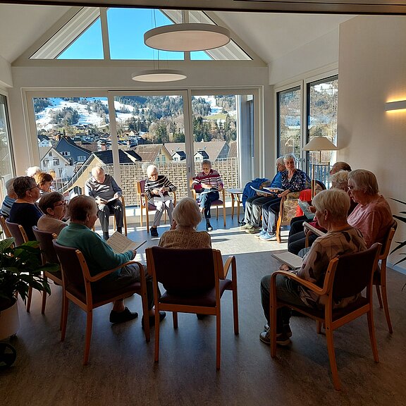 Alte Lieder singen Alte Lieder singen